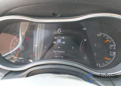 2015 Jeep Grand Cherokee Laredo из США, поврежденный, VIN 1C4RJFAG2FC203739